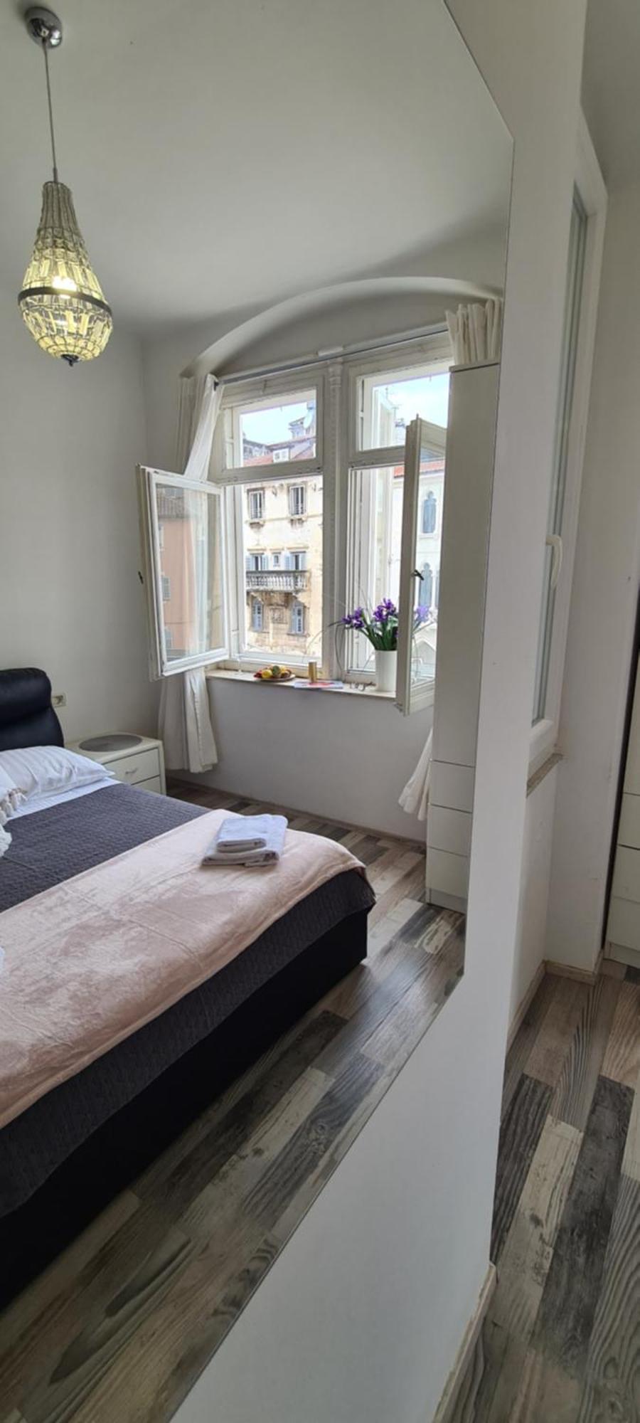 Old Square View Apartment Split Exterior foto